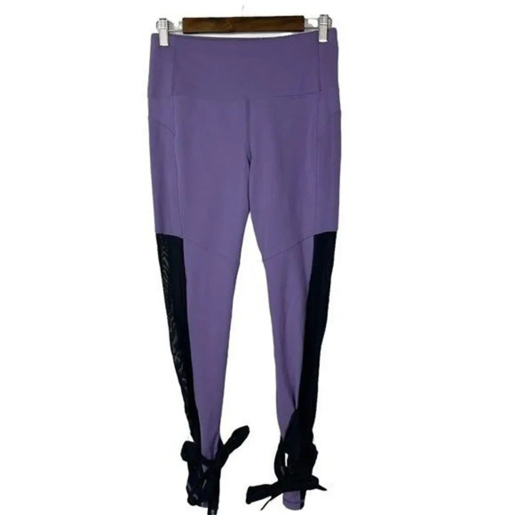 Lucy Purple & Black Light & Free Bow Tie Bottom Athletic Pants M - Picture 2 of 7